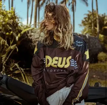 DEUS 모터사이클 저지 브라운