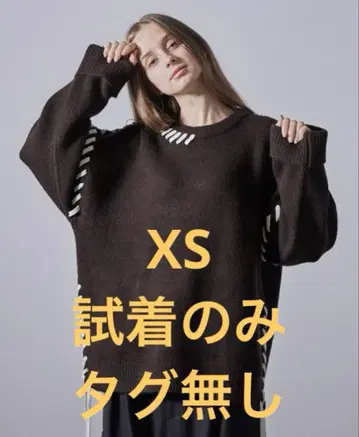 clel 헌트 스티치 사이드 레이스 니트