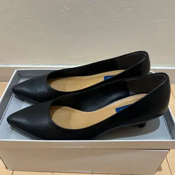 [배송비 포함! 새상품급] MACKINTOSH PHILOSOPHY 펌프스