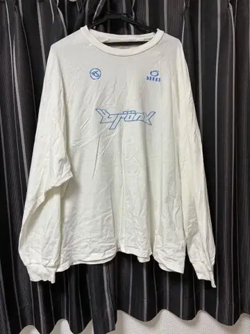 WHO'S WHO galleryKOOKY'NBRONX 라인 롱T