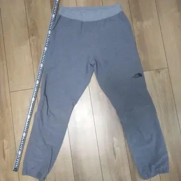 새상품급 THE NORTH FACE 그레이 조거 팬츠