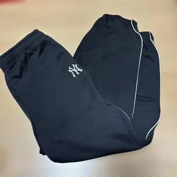 새상품 MLB 뉴욕 양키스 스웨트 팬츠 LL 사이즈 속기모