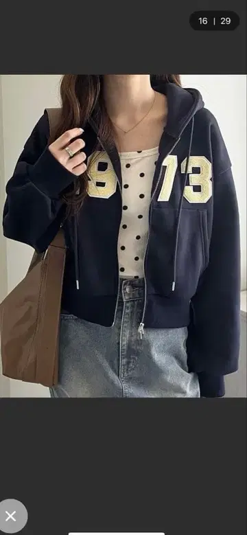 숏 기장 더블 지퍼 로고 와펜 자수 후드 맨투맨