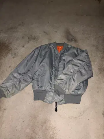 ALPHA 80's MA-1 실버 USA제