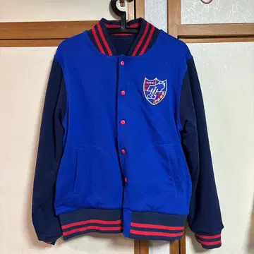 F.C.TOKYO 바시티 자켓 파랑 네이비
