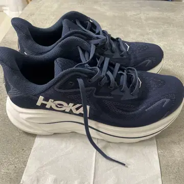 HOKAONEONE CLIFTON 10 WIDE 27cm