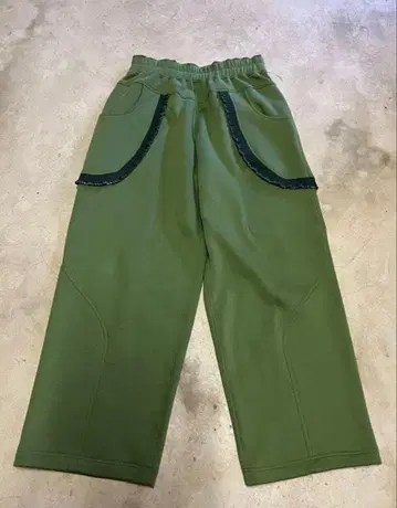 anthony calydon Elastic trouser 그린