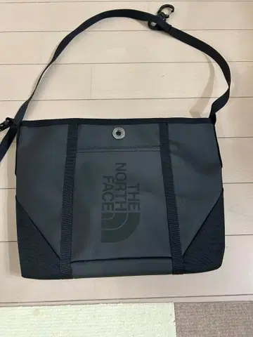 THE NORTH FACE 숄더백 블랙