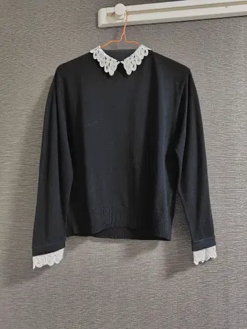 23구 레이스 카라 부착 니트