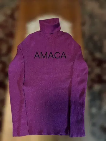 AMACA 터틀넥 니트 새상품급