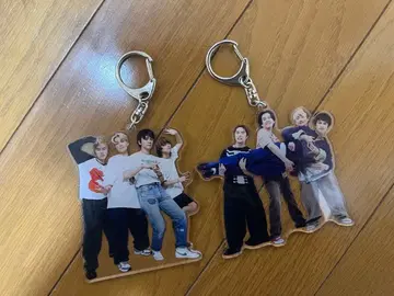 DISH// 코니퍼 아크릴 키링