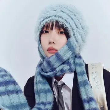 헬블라우 hellblau 머플러 모자