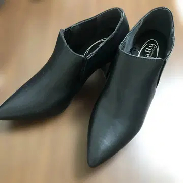 블랙 스틸레토 부티 사이즈 L