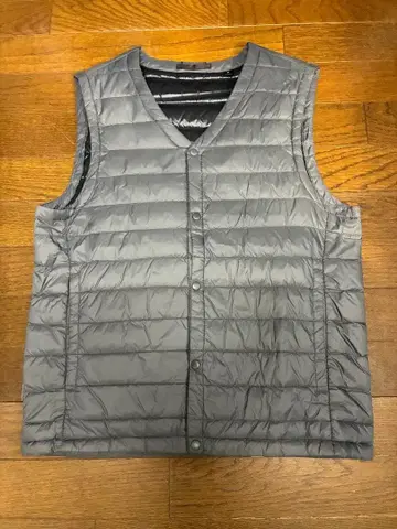 그레이 다운 베스트 단추식