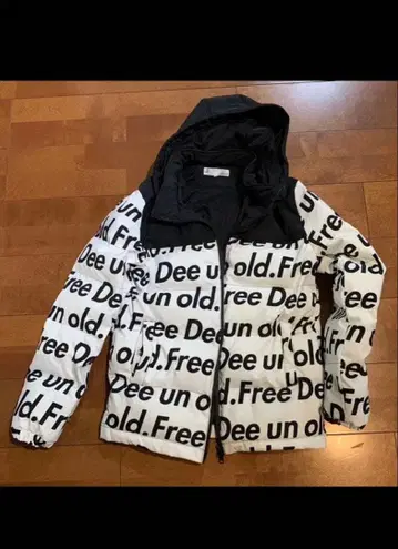 FREEDEE 로고 프린트 다운 자켓