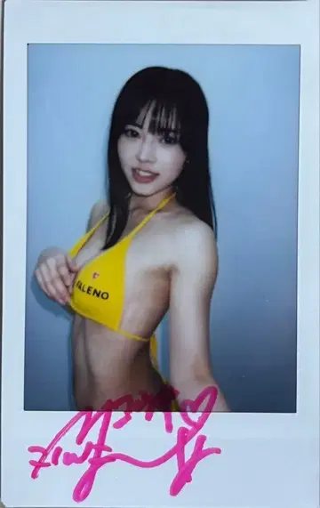 카미키 미아 친필 사인 폴라로이드