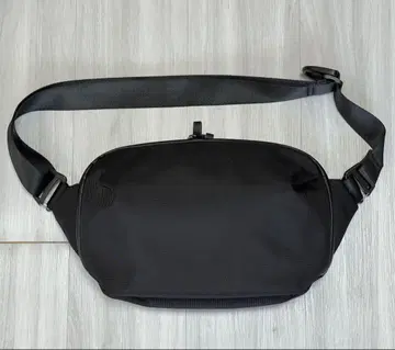 zepirion 숄더백 Urban Sling