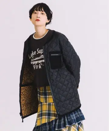 프리다 FREADA 블랙 퀼팅 자켓 레오파드 무늬