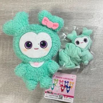 TWICE LOVELYS 복슬복슬 앉은 봉제 인형 스크런치 미브리 미나