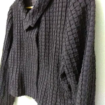 모다 클럽 스미노 차콜 그레이 엠보싱 가공 42 사이즈 M