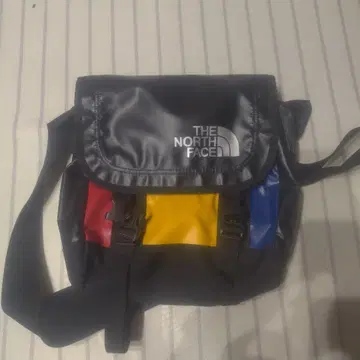 THE NORTH FACE 다색 플랩 숄더백