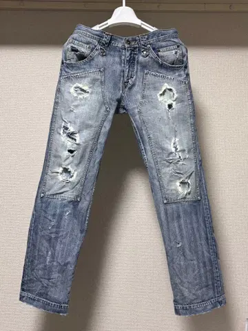 Halb 데미지 가공 스트레이트 데님