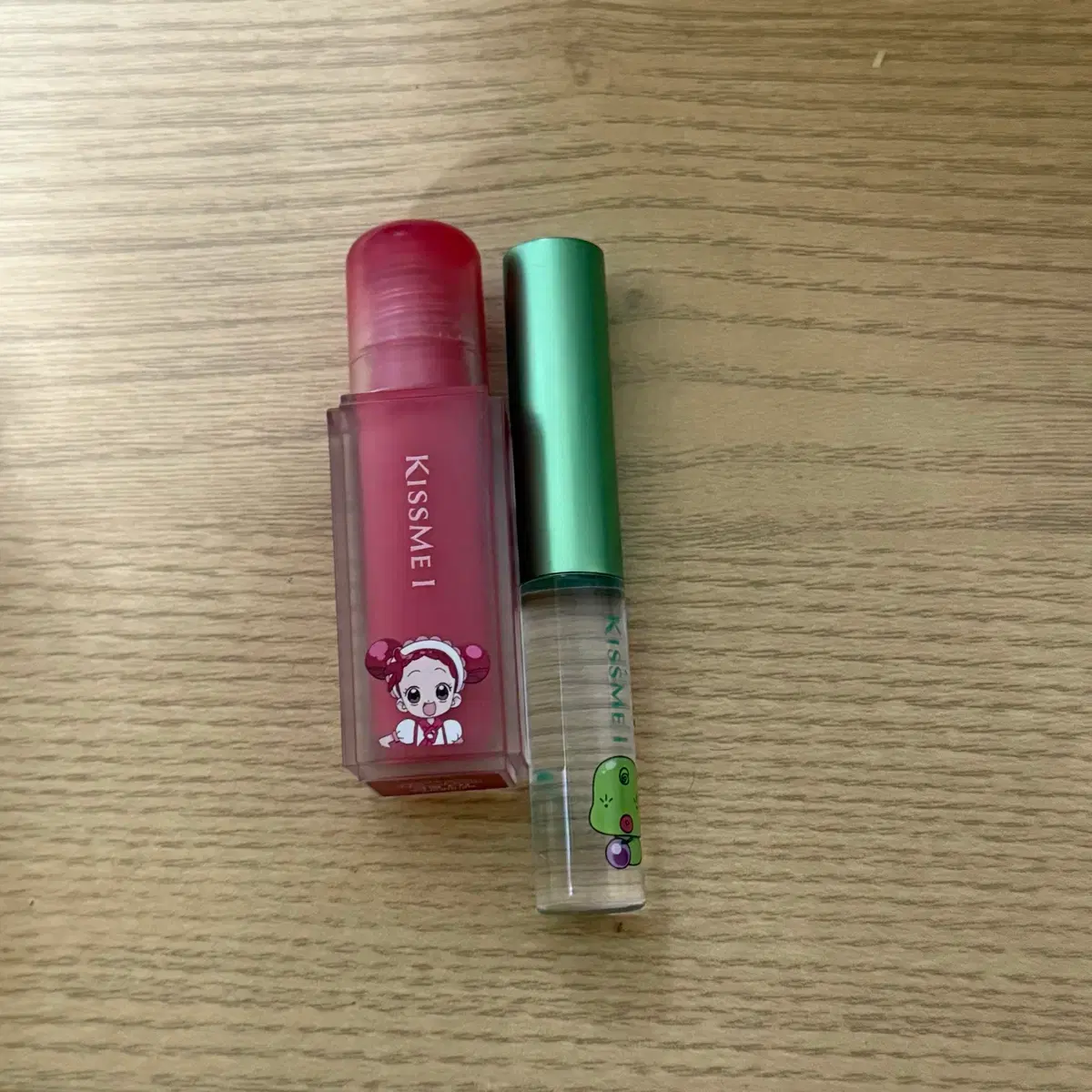 Kiss Me Eye Blusher Effect Tint