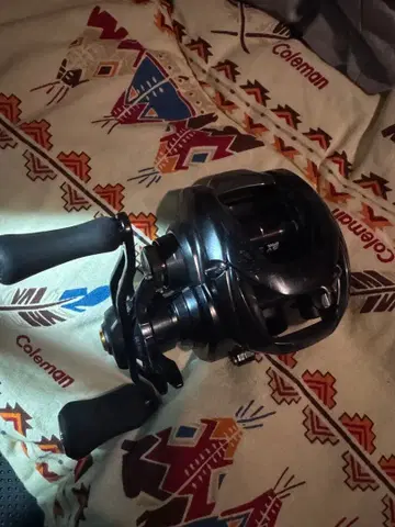 다이와 타툴라 SV TW 6.3 오른쪽 베이트릴