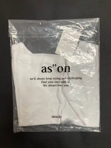 as'on 화이트 크롭 T셔츠 택 포함 새상품