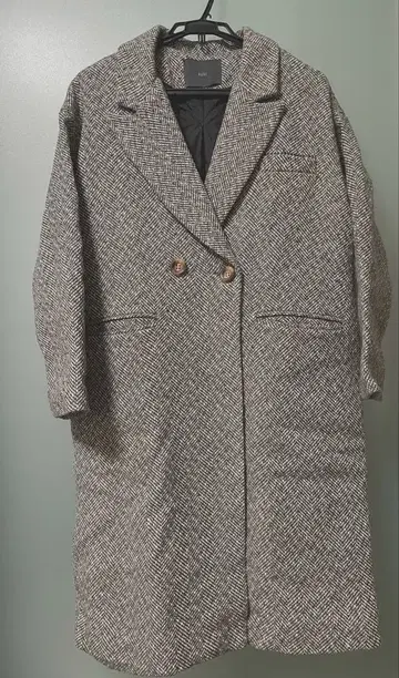 그레이 x 화이트 롱 코트