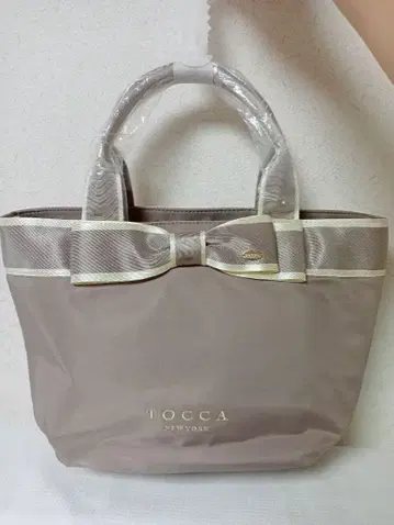 TOCCA의 리본 포함 심플한 2way 블랙 토트백