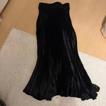 나르시스 블랙 플리츠 롱 스커트