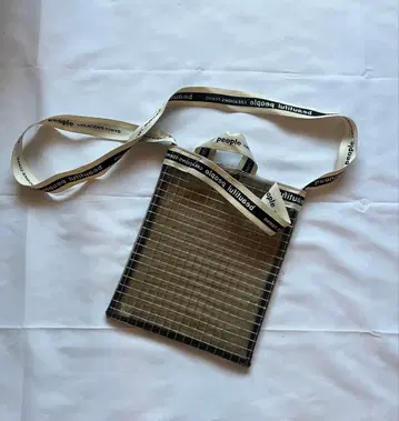 뷰티풀 피플 PVC 클리어 숄더백