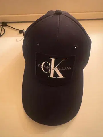 Calvin Klein Jeans 네이비 캡 O/S