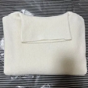 plage 루즈 터틀넥 풀오버