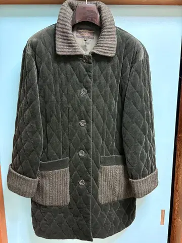 레리안 퀼팅 코트 사이즈 9 다크 그린