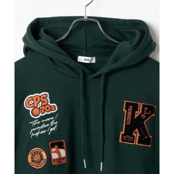 자수 로고 후드티 다크 그린