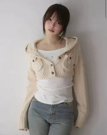 Mary logo cable knit set