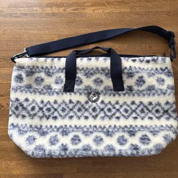 빅토리아 시크릿 핑크 플리스 소재 기하학 패턴 백