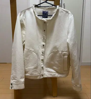 화이트 데님 자켓 13호 AEON 구매 노카라