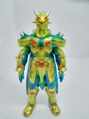 울트라맨 소프트 비닐 밧트 외계인 재도색