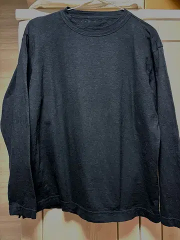 45R 긴팔 T셔츠 포켓 부착 (블랙)