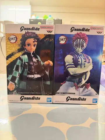 Grandista 탄지로와 아카자 피규어 세트