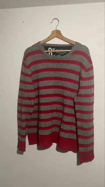 GAP 레드/그레이 스트라이프 니트 스웨터