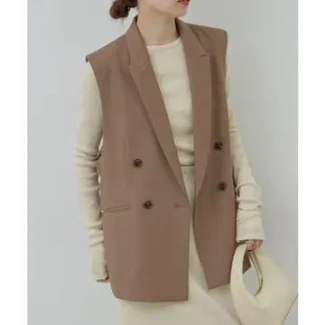 GALLARDAGALANTE 테일러드 베스트 컬러: 모카 사이즈: F