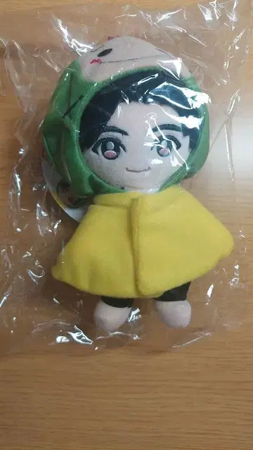 치넨 유리 봉제 인형