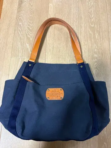 다코타 피트 네이비