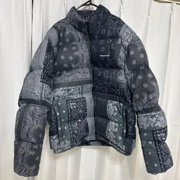 thisisneverthat XL 다운 자켓 반다나 패턴