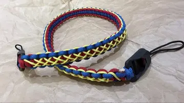 카메라 넥스트랩