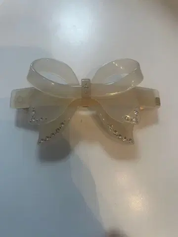 리본형 클리어 헤어 클립